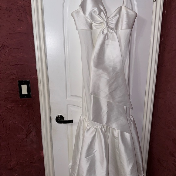 Badgley Mischka Dresses & Skirts - Badgley Mischka Dress